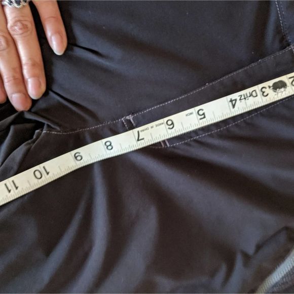 L.L. Bean Black Straight Leg Pants - Picture 6 of 11